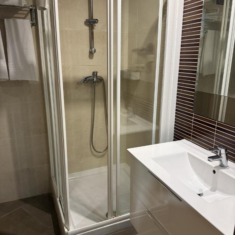 Apartamentos Turísticos Plaza del Olvido - Appartement 1 Chambre - 2
