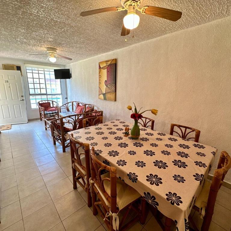 3 bedroom house with pool and palapa Acapulco - Casa de 3 dormitorios - 25
