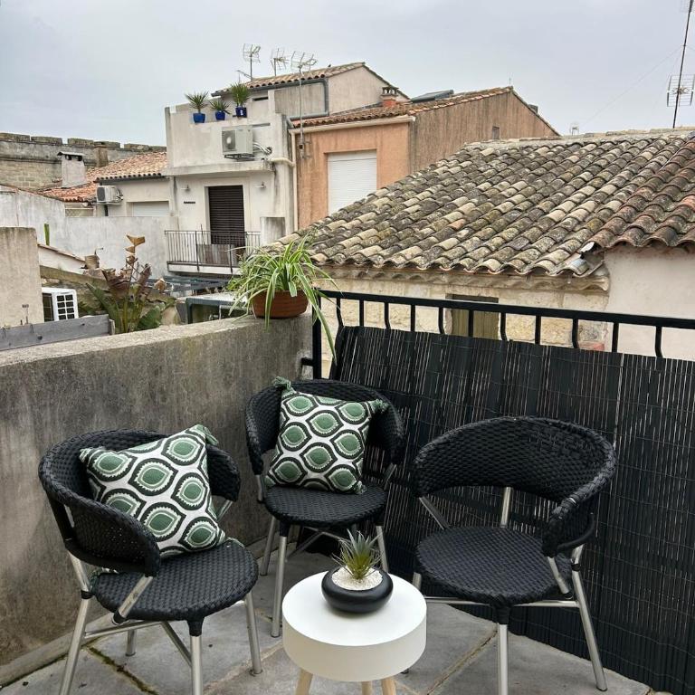 Appartement avec 1 chambre climatisé au cœur d Aigues-Mortes avec parking - Appartement 1 Chambre - 1