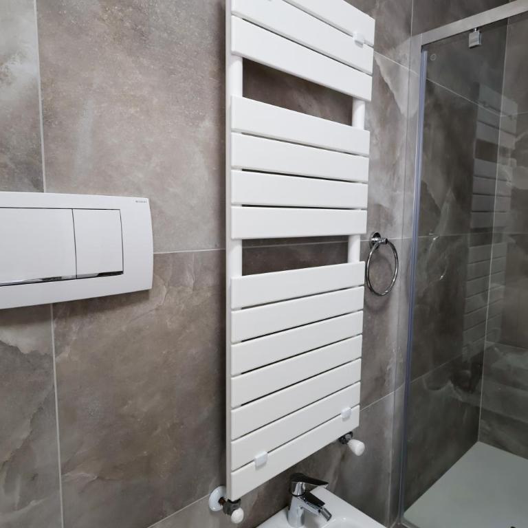 Blu Petrolio Stay-Karabas Apartments-parcheggio - Appartamento con 2 Camere da Letto e Terrazza - 50