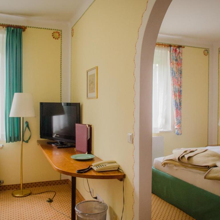 Gästehaus Pension Ria - Familienzimmer - 1