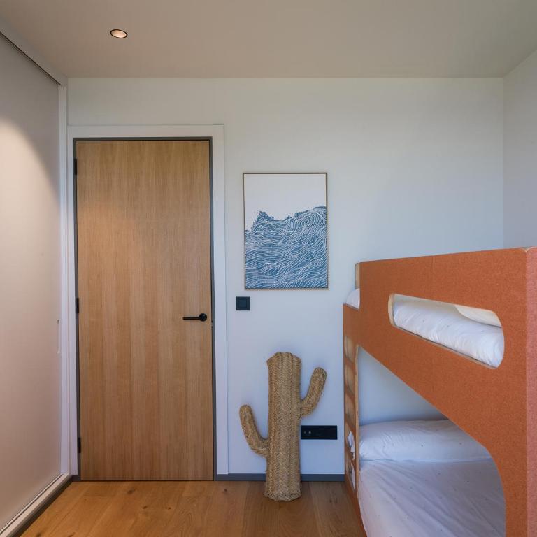 foxos-apartment - Two-Bedroom Apartment with Garden View - 14