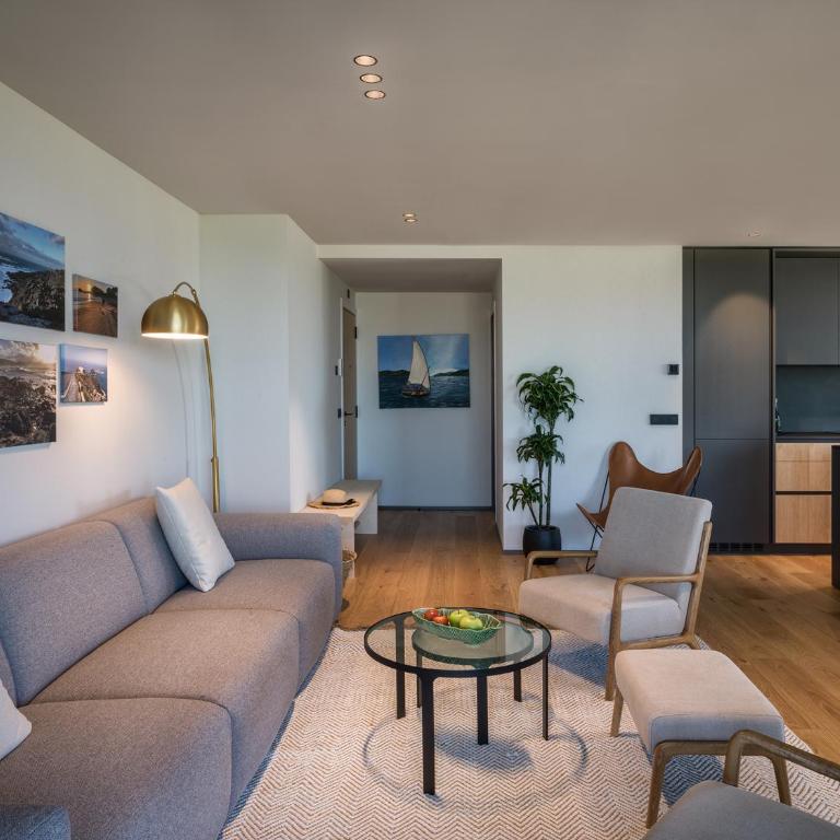 foxos-apartment - Two-Bedroom Apartment with Garden View - 2