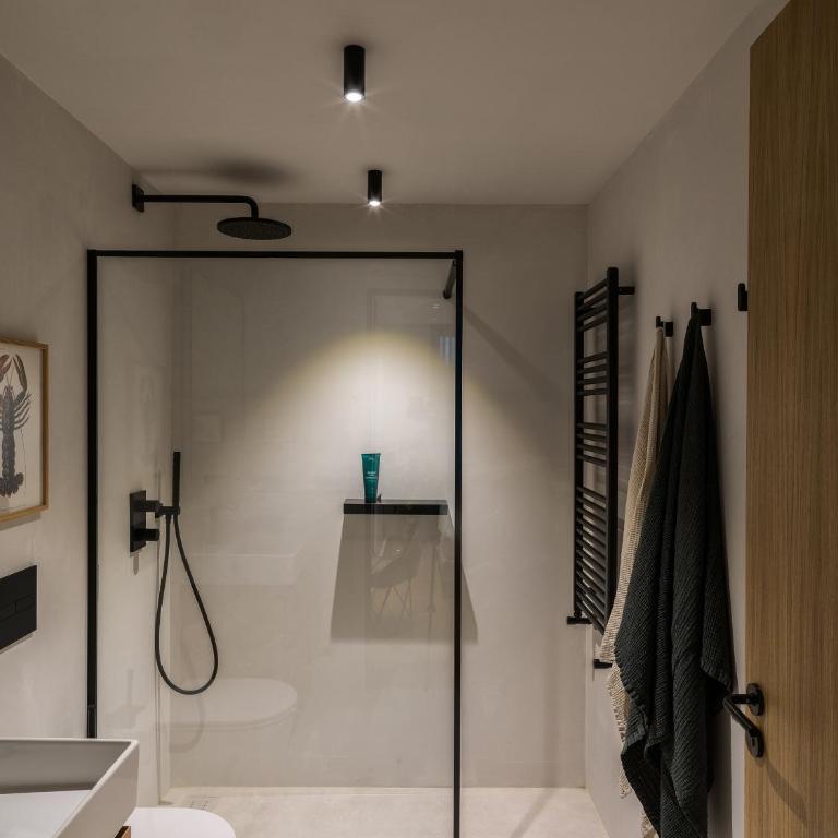 foxos-apartment - Two-Bedroom Apartment with Garden View - 18