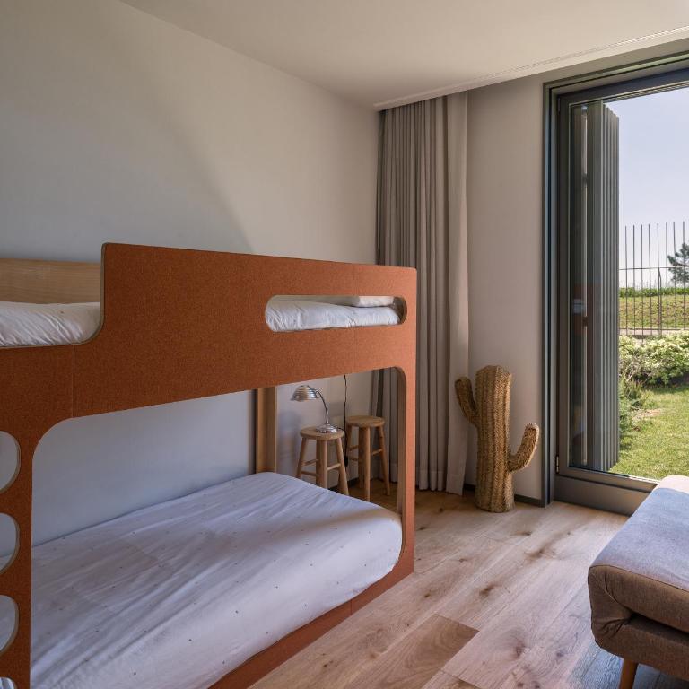 foxos-apartment - Two-Bedroom Apartment with Garden View - 27