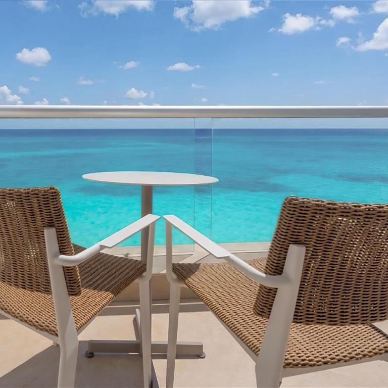 Playacar Palace - All Inclusive - Suite Gobernador Superior con vistas al mar - 1 cama extragrande - 6