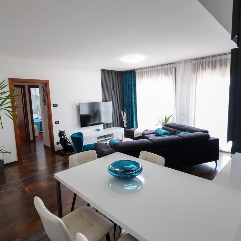Blu Petrolio Stay-Karabas Apartments-parcheggio - Appartamento con 2 Camere da Letto e Terrazza - 19