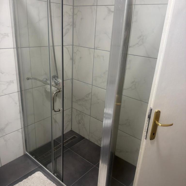 Eden - Apartman sa 1 Spavaćom Sobom - 6