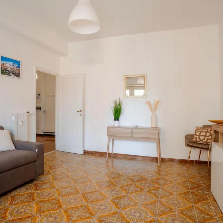 Roman Style II near San Pietro - Appartamento con Balcone - 15