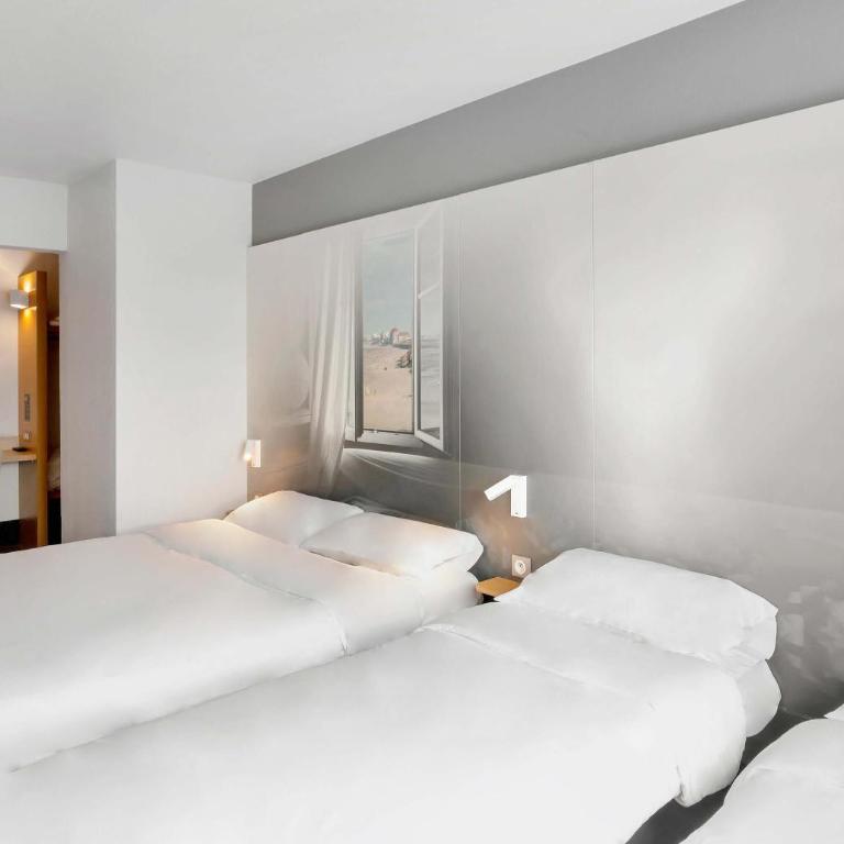 B&B HOTEL Dunkerque Centre Gare - Chambre Quadruple - 2