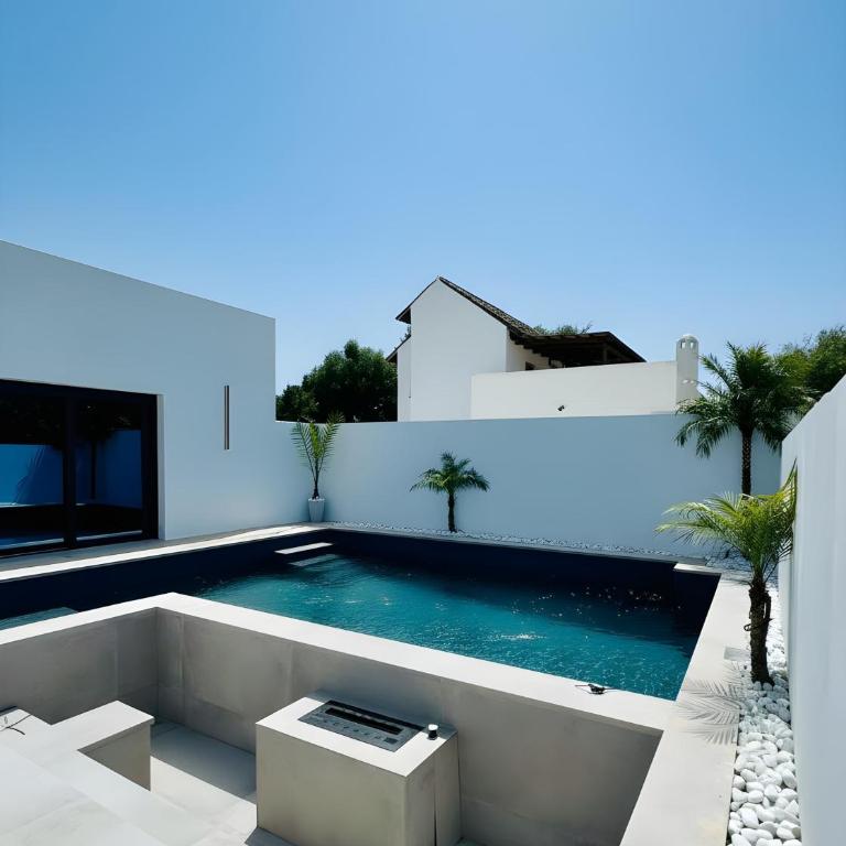 Alojate en esta ESPECTACULAR VILLA en Zahora - Villa - 8