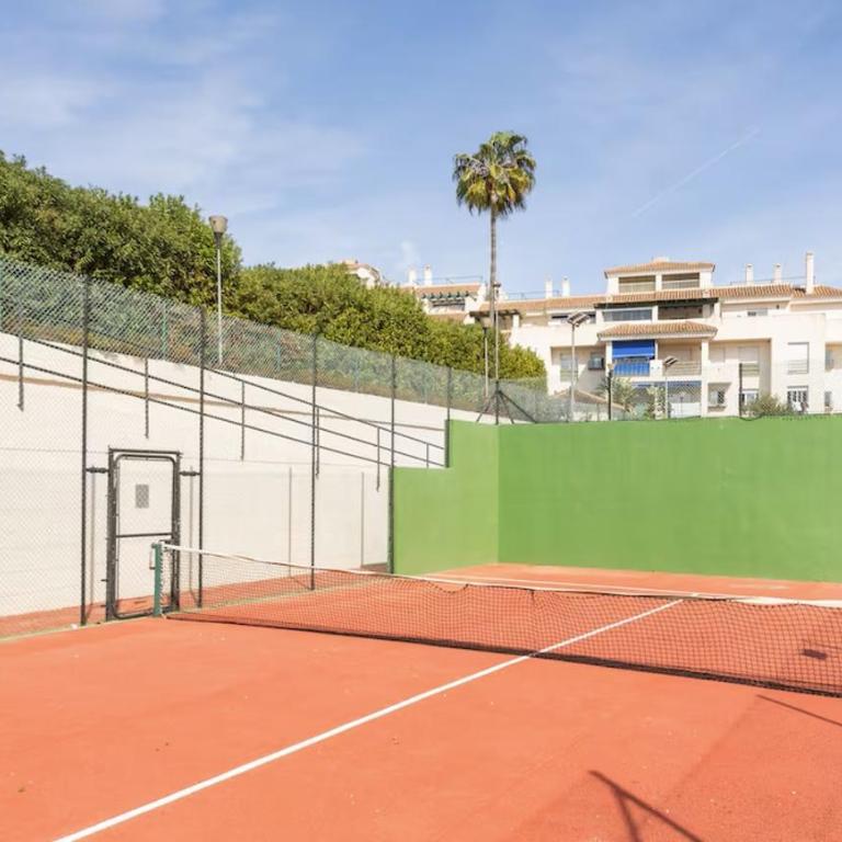 Lorcrimar III Apartment with Sea Views, Pool, Paddle Courts and Parking - Two-Bedroom Apartment - 19
