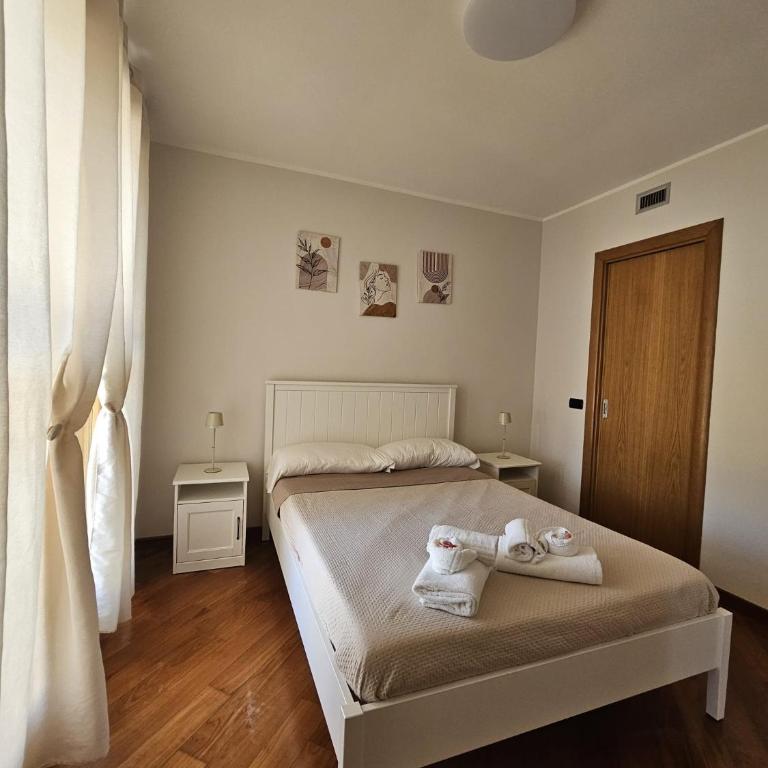 Dream & Fly Sea Colors - Three-Bedroom Apartment - 8