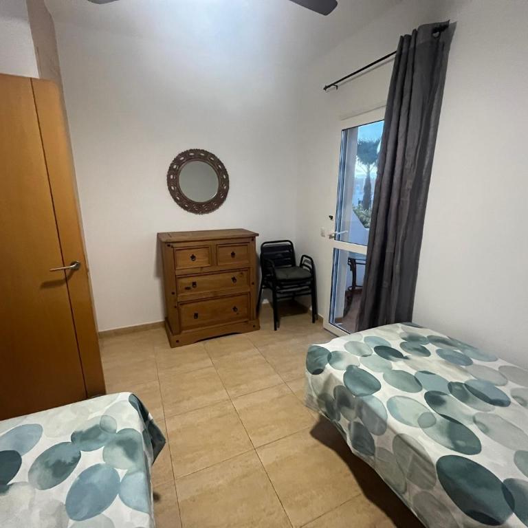 Caleta Holiday Rental - Casa Mombassa - Large House - 13
