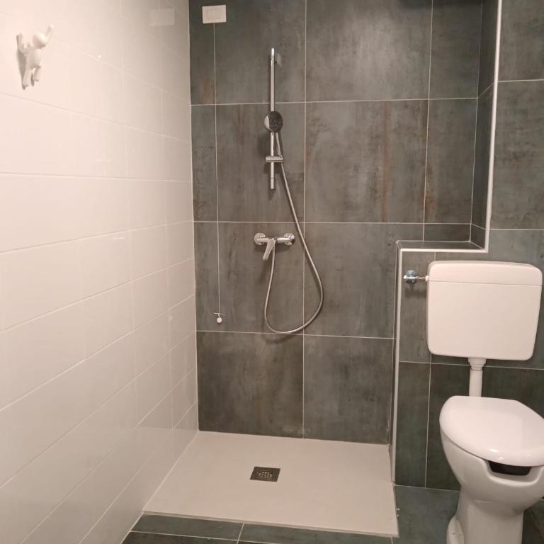 Il Sassolino - Dormitorio Misto - 3