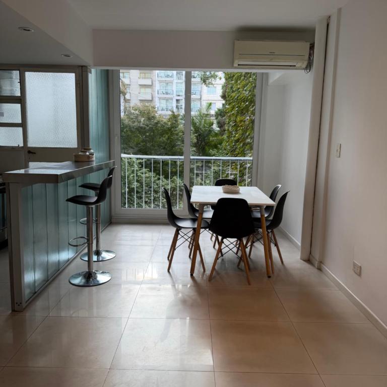Cálido departamento, amplio e iluminado - One-Bedroom Apartment - 3
