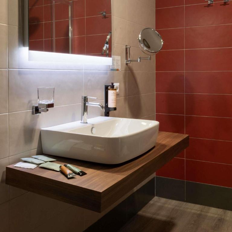 Mercure Hotel President Lecce - Camera Matrimoniale Privilege con Divano-Letto Singolo - 4