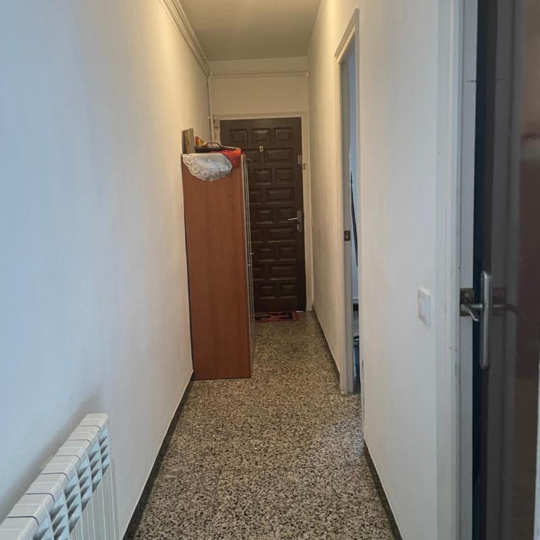 Sant narcis - Apartamento de 1 dormitorio - 1