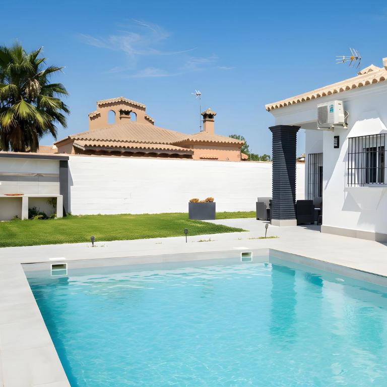 Chalet con piscina privada y barbacoa Rocio - Casa - 8