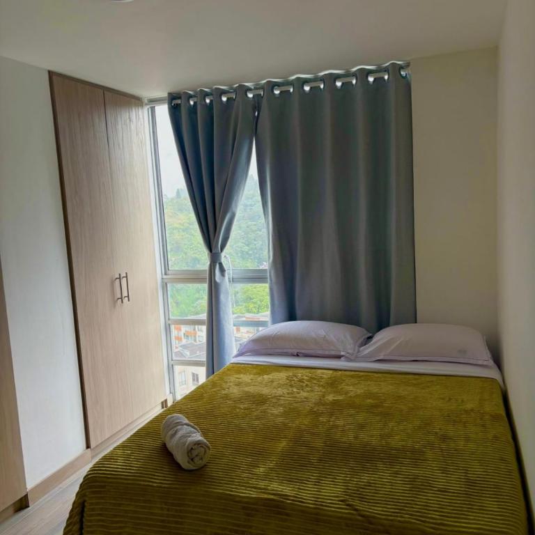 Apartamento Central Frente a la Universidad Autónoma - Two-Bedroom Apartment - 14