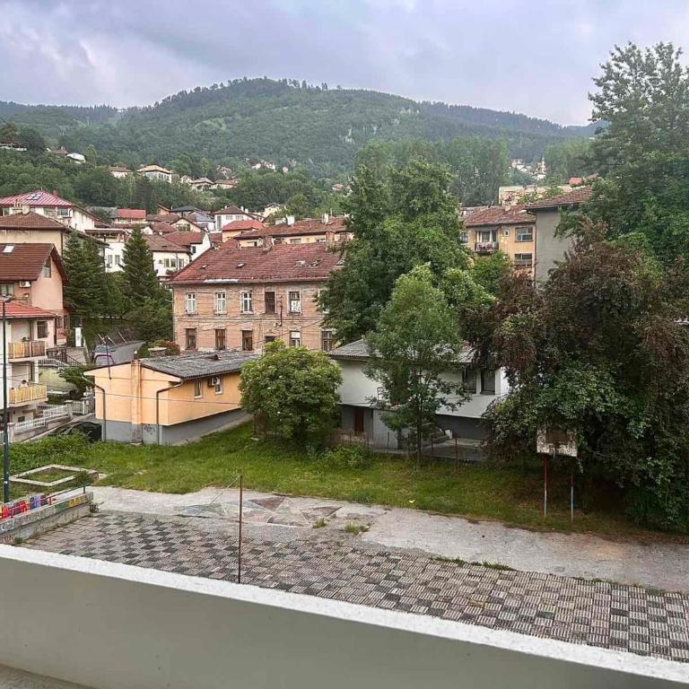 Apartment UrbanVista Sarajevo - Apartman sa 3 Spavaće Sobe - 7