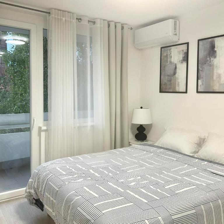 Apartment UrbanVista Sarajevo - Apartman sa 3 Spavaće Sobe - 9