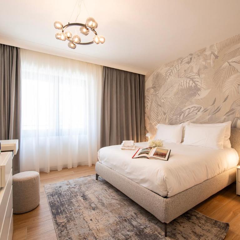Boutique Suites - Two-Bedroom Apartment - 1