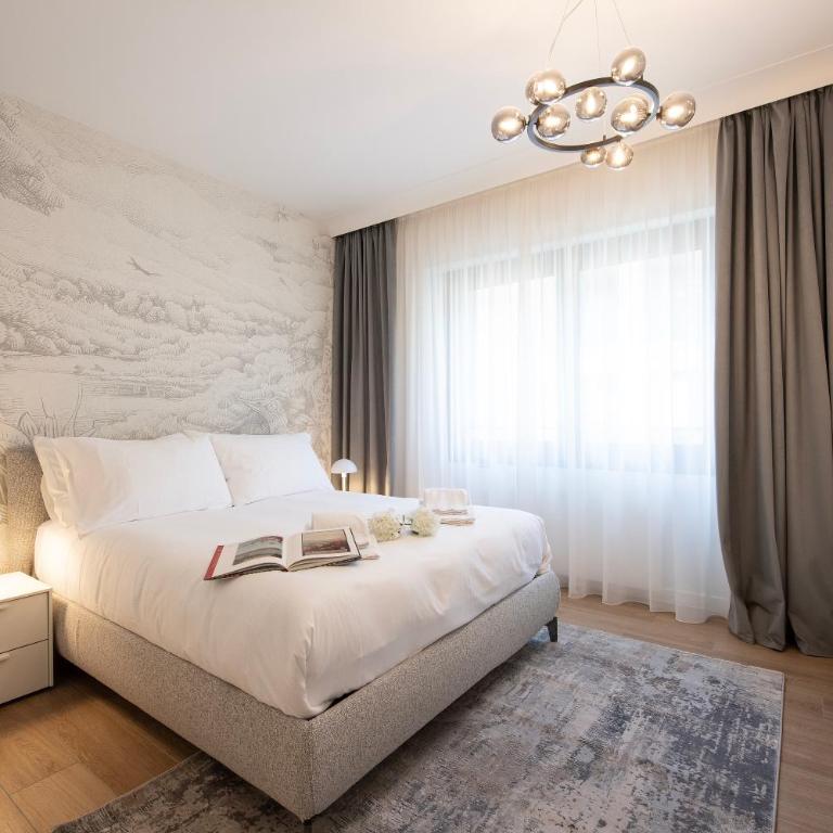 Boutique Suites - Two-Bedroom Deluxe Apartment - 17