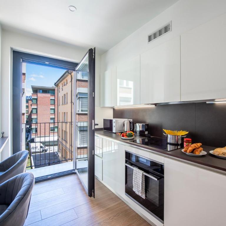 Boutique Suites - Two-Bedroom Deluxe Apartment - 2
