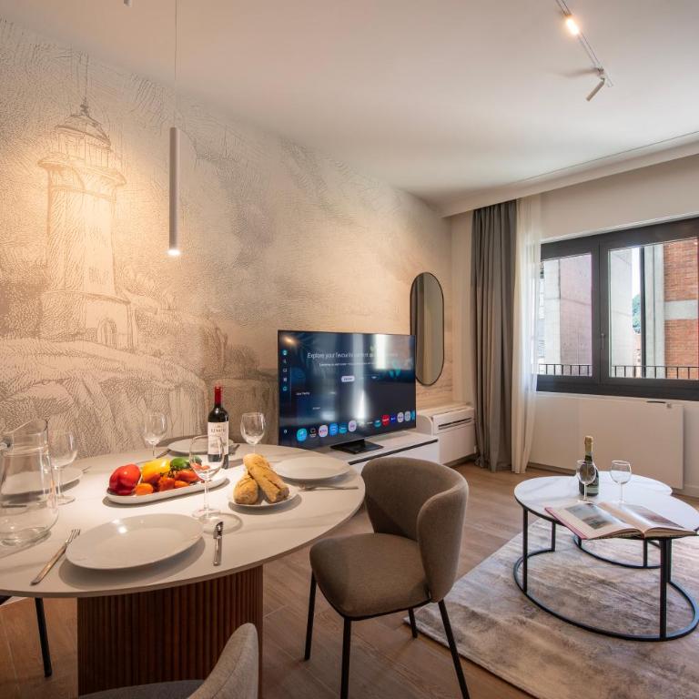 Boutique Suites - Two-Bedroom Deluxe Apartment - 1