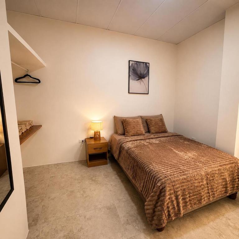 Galápagos Shark Apartment - Two-Bedroom Apartment - 11