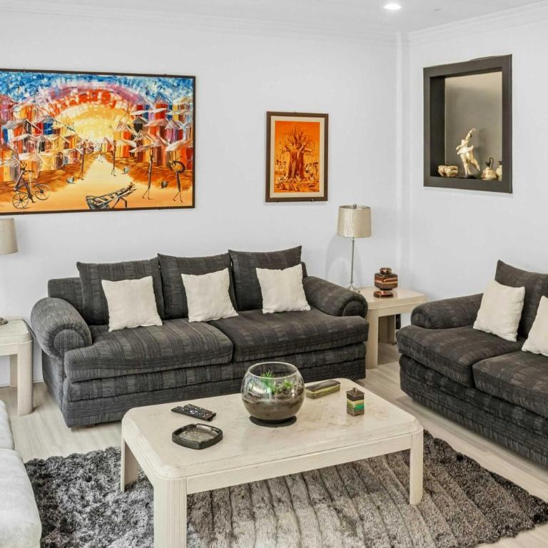 3BR Sky Oasis Penthouse with City Views Parking Country Club Zone - Apartamento - 28