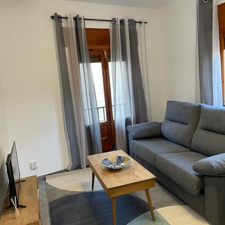 La Casa de Santa Leocadia - Three-Bedroom Apartment - 5