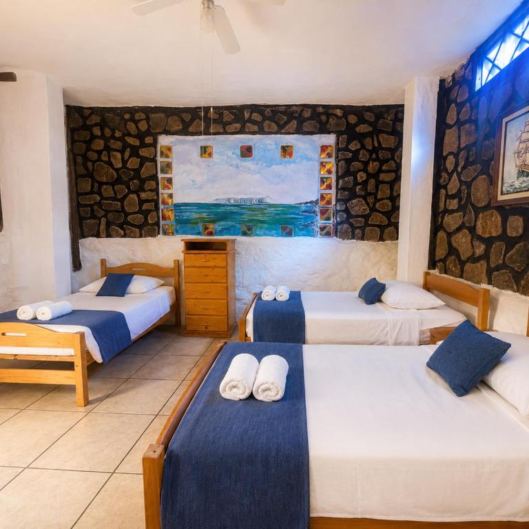 Penguin Hostel - Family Room - 8
