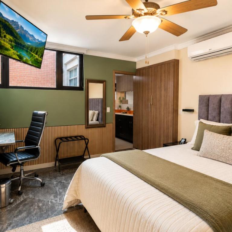 Center City Flats - Apartments in El Poblado near Park Lleras, Medellin! - Superior Apartment - 7