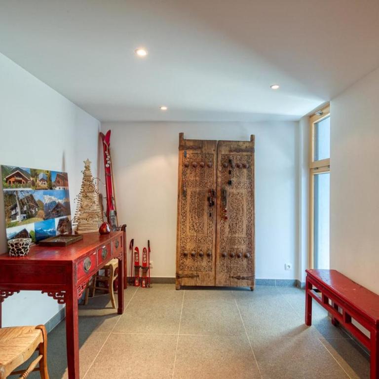 Luxury Chalet Sleeps 10 Mont Blanc View Hammam - Chalet - 17