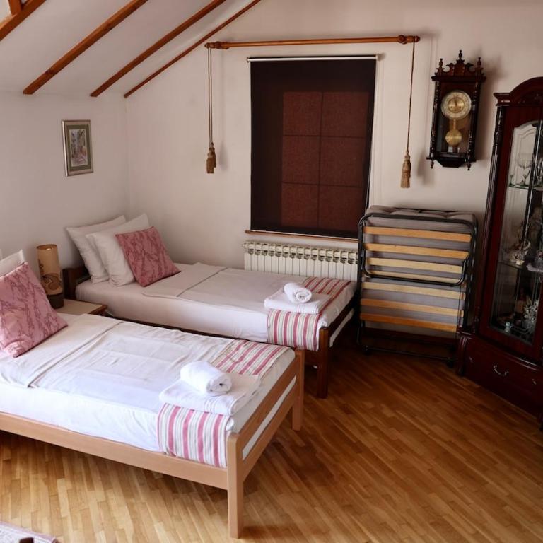 Vintage Penthouse Apartment Sarajevo - Apartman sa 2 Spavaće Sobe - 57