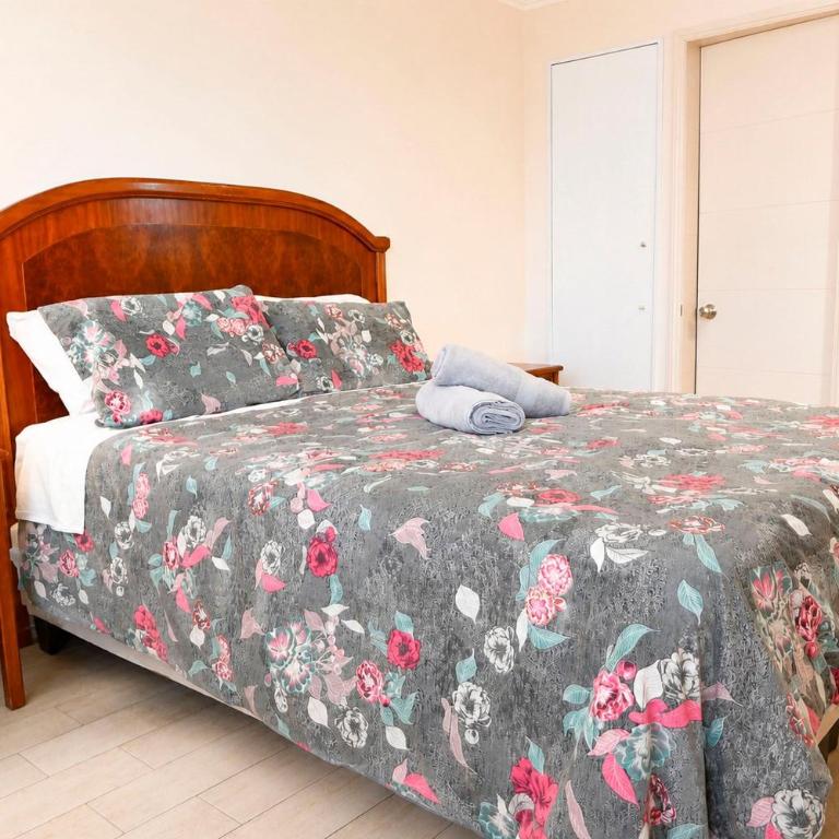 Smart Host Rentals - Style and Comfort by the Sea - Two-Bedroom Apartment with Terrace and Sea View - 15