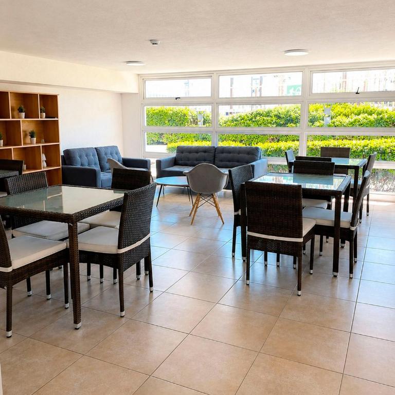 Smart Host Rentals - Style and Comfort by the Sea - Two-Bedroom Apartment with Terrace and Sea View - 23