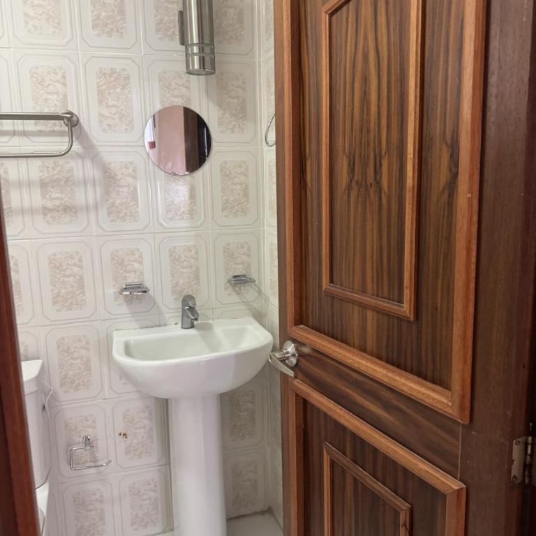 New Maars Hacienda - Two-Bedroom House - 5