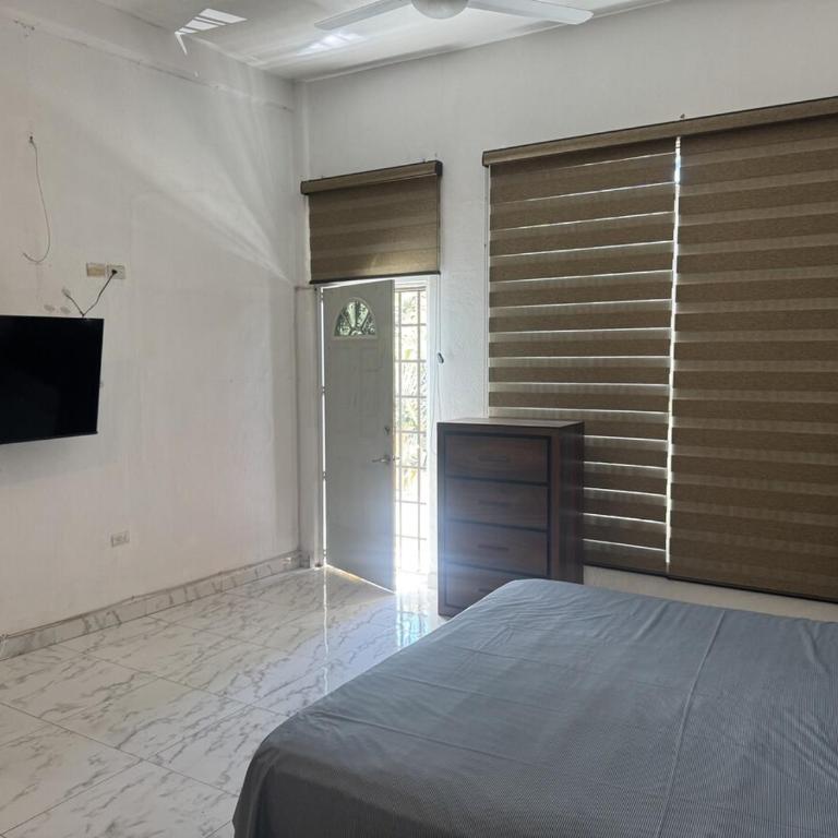 New Maars Hacienda - Two-Bedroom House - 30