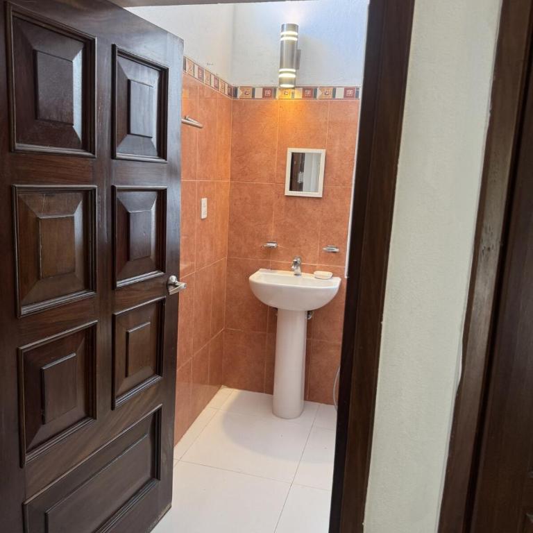 New Maars Hacienda - Two-Bedroom House - 84
