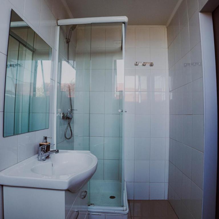 HoTELBLU - Habitación Individual - 6