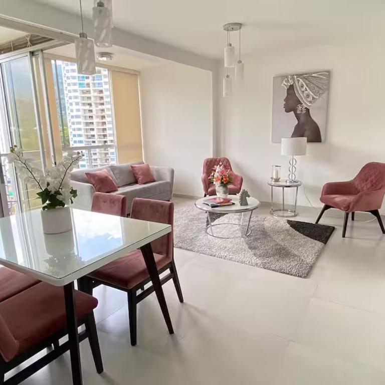 Apto Moderno & Amplio 3 hab - Piscina, BBQ y Balcón - Three-Bedroom Apartment - 1
