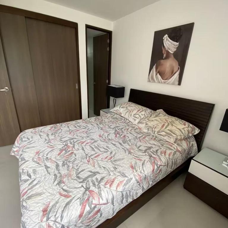 Apto Moderno & Amplio 3 hab - Piscina, BBQ y Balcón - Three-Bedroom Apartment - 17
