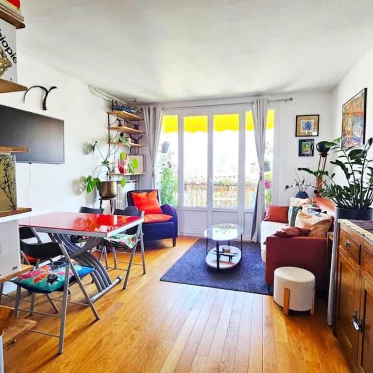 Apt 60m2 with balcony for 4, Eifel Tower view from room - Appartement 2 Chambres avec Balcon - 16