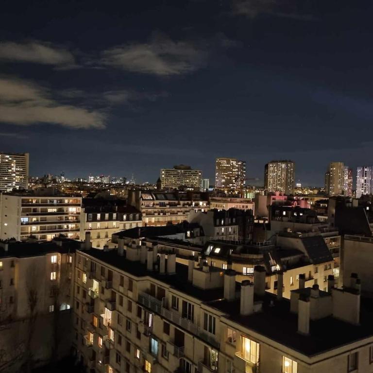 Apt 60m2 with balcony for 4, Eifel Tower view from room - Appartement 2 Chambres avec Balcon - 20