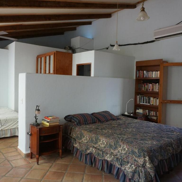 Large studio with private patio in Casa Cornucopia - Two-Bedroom Apartment - 2