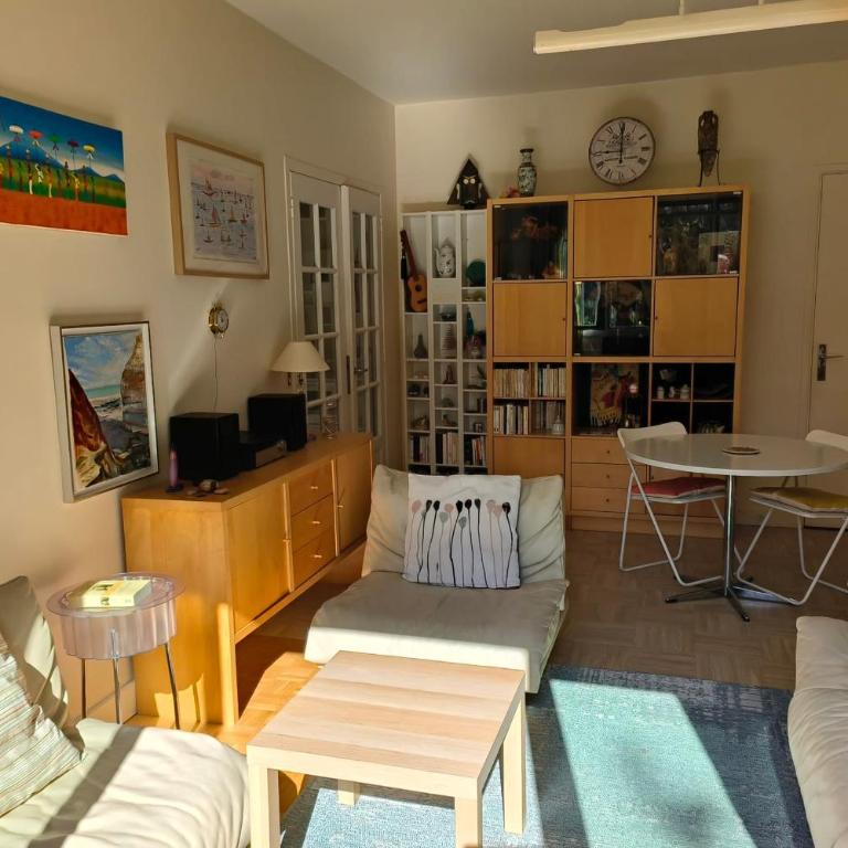Rez-de-Jardin Calme - Parc des Expo 5min - Parking - Appartement - 1