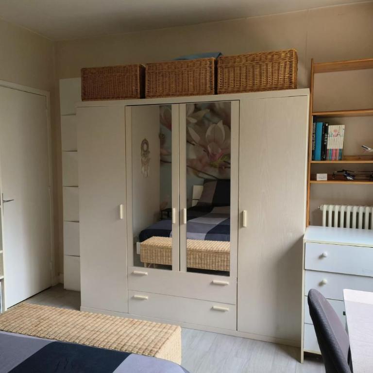 Rez-de-Jardin Calme - Parc des Expo 5min - Parking - Appartement - 9